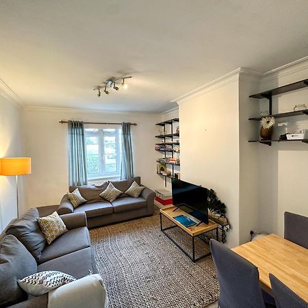 헨던 2 Bed Flat - Short Walk From Brent Cross Station 아파트 외부 사진